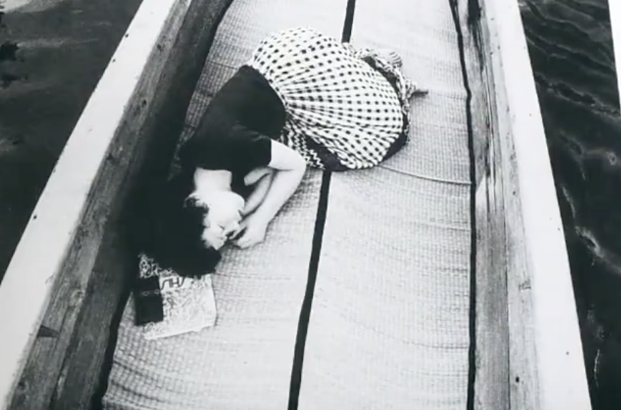 Nobuyoshi Araki — Sentimental Journey: Il libro che inventa il proprio destinatario
